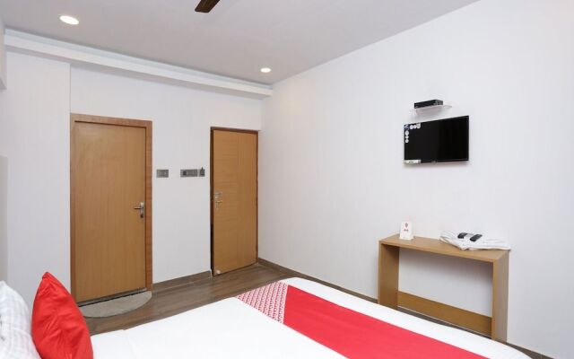 OYO 11965 Krishna Guest House