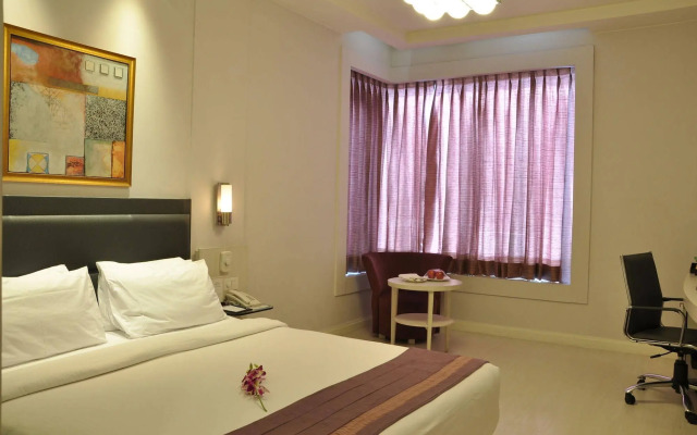 Sarovar Portico Naraina Delhi