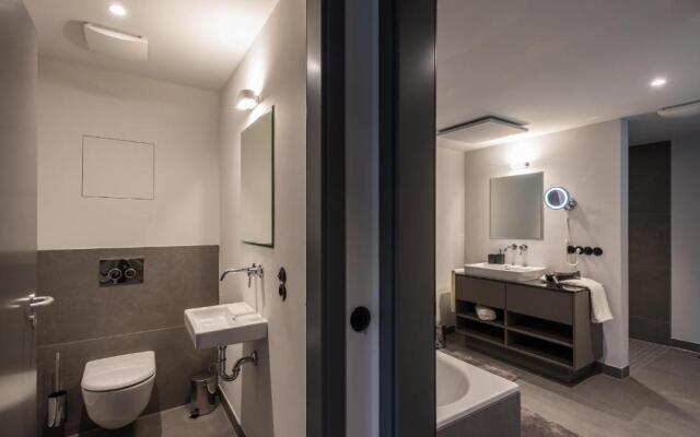 Golden Ball, Exclusive Serviced Apartments Munich