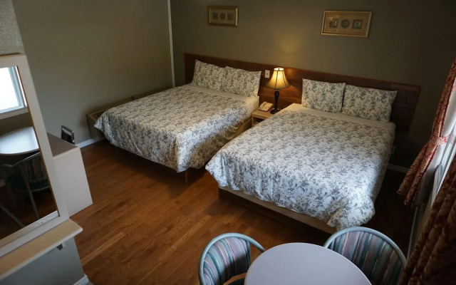 Magnuson Hotel Creston