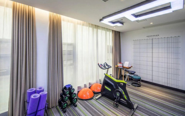 Atour Hotel