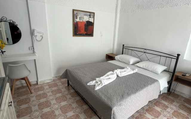 Stella Nomikou Apartments