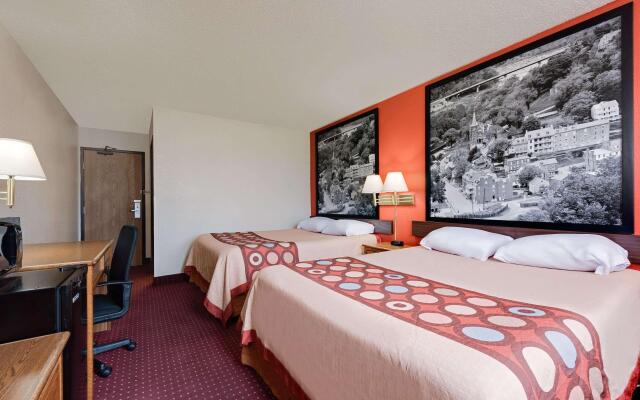 Super 8 By Wyndham Martinsburg