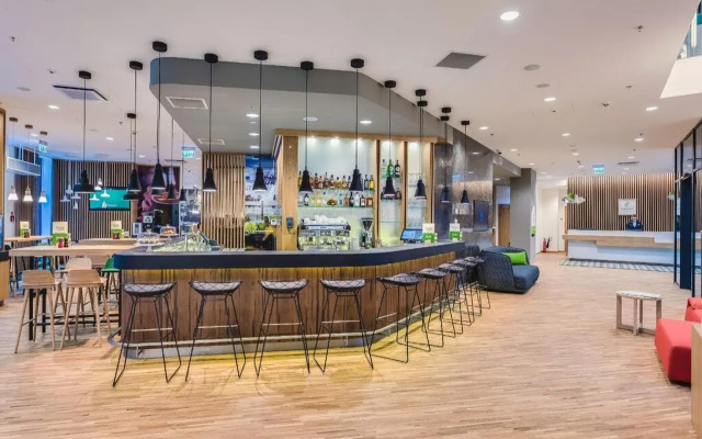 Holiday Inn Warsaw City Centre