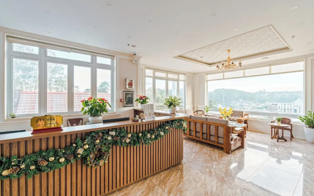 Pine View Hotel Dalat