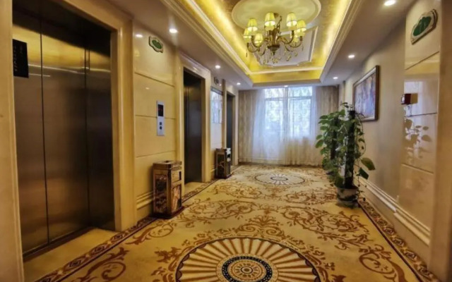 GreenTree Inn Guangdong Shenzhen Dongmen Business Hotel