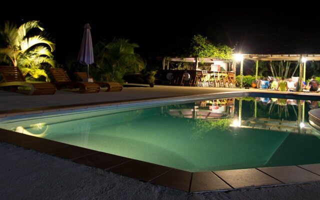 Waidroka Bay Resort