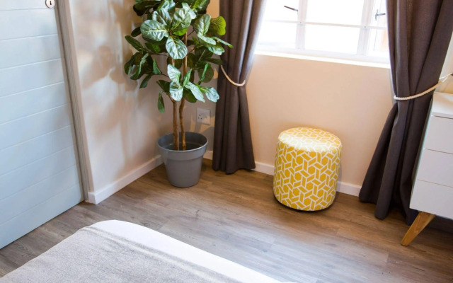 The New National Lodge & Conference