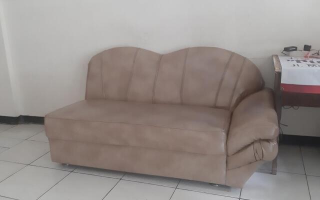 OYO 3449 Putri Garuda Syariah