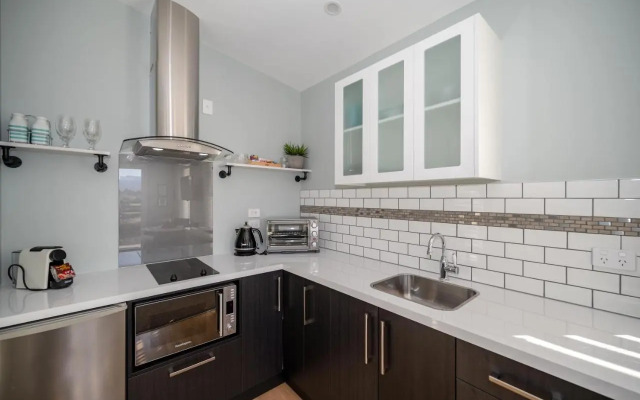 “No.25”Stand alone guest studio unit