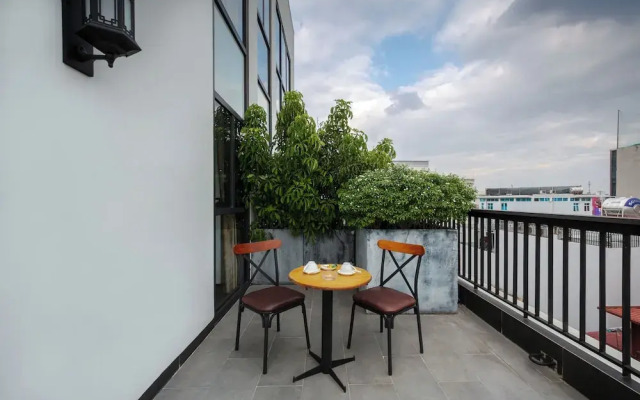 A25 Hotel - 18 Nguyen Hy Quang
