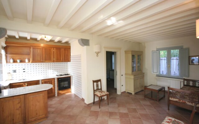 Borgo Del Castellaccio