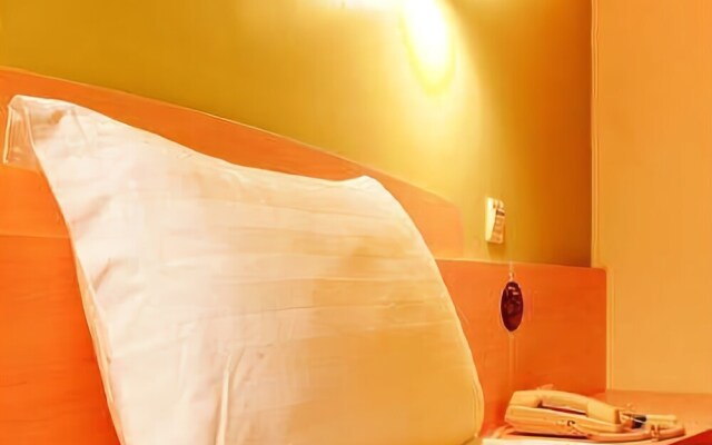 7 Days Inn Qingnian Road Station Branch