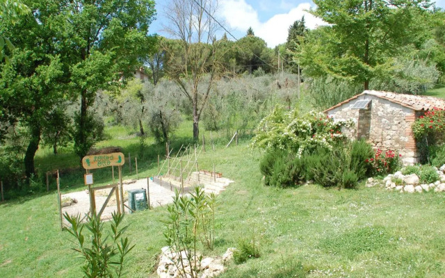 Casale in Teverina