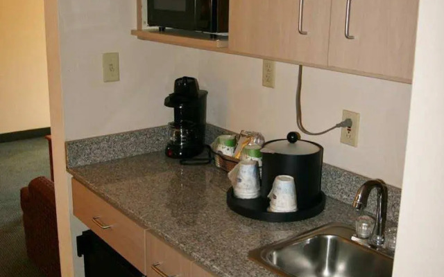 Hampton Inn & Suites Phoenix/Scottsdale on Shea Boulevard