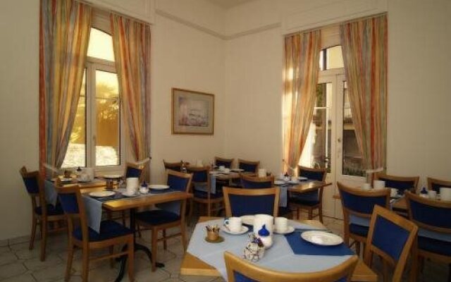 Hotel Alexandra