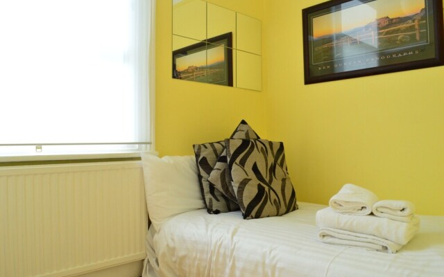 2 Bedroom Apartment In South Clapham