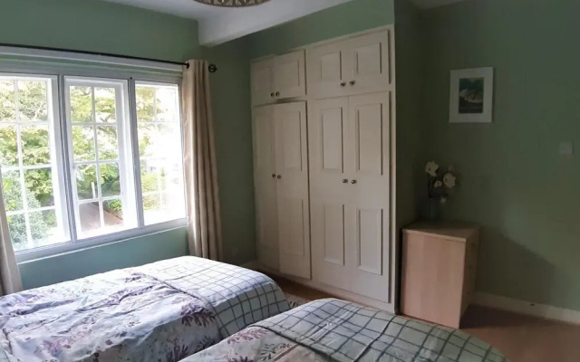 Charming 3BD Home in Allestree Village