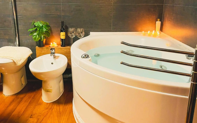 Trevi Fountain Luxury Guest House