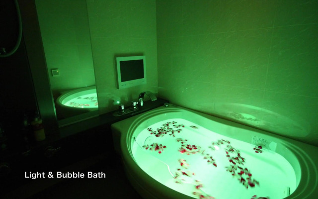 Hotel & Resort BaliAn Tomei Kawasaki IC - Adults Only