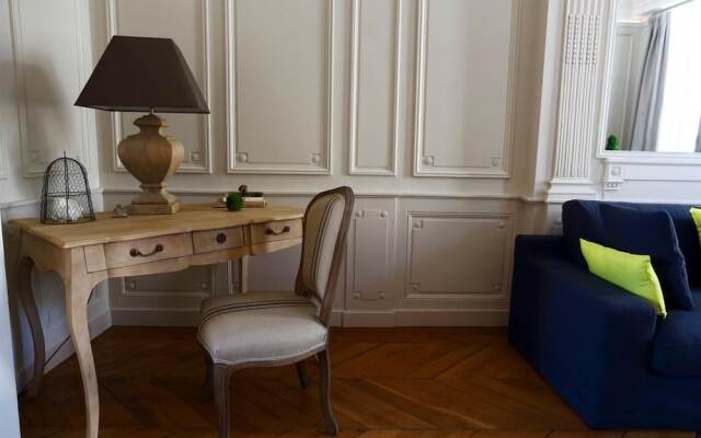 41 Maufoux by Bruno Colin