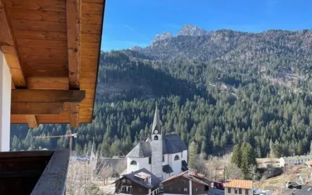 Hotel Oasi