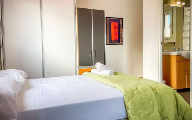 Unik Vacation Attic in Tarragona