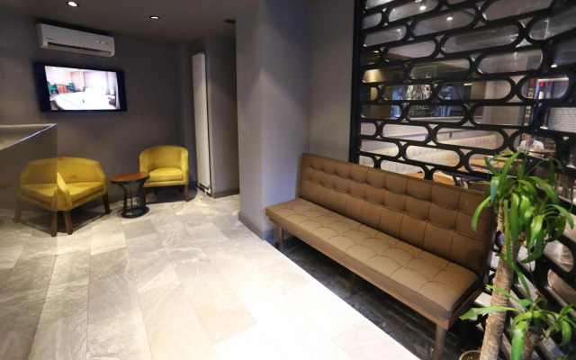 Taksim Premium Hotel