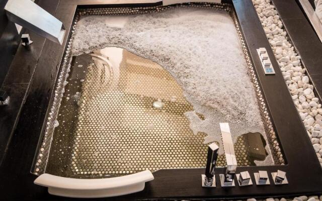 Rental in Rome Cosmopolitan Hi-Tech