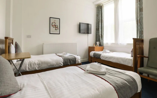 OYO Hala Guest House