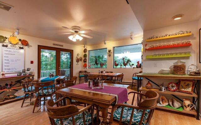 Hillside House Bed and Breakfast