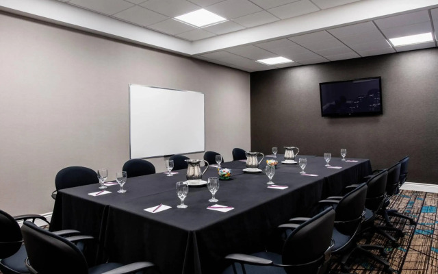 Residence Inn by Marriott Kingston Water's Edge
