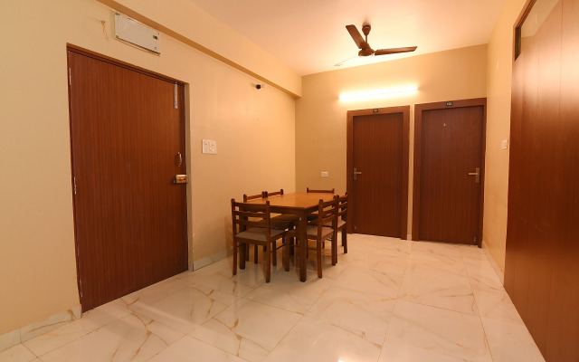 Fabhotel Amar Raj Inn