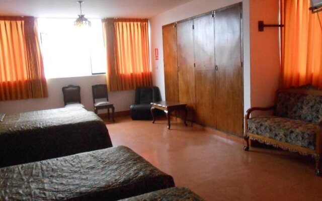 Hostal Residencial Cesar Alberto