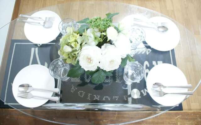 Sakura Apartment 0-13