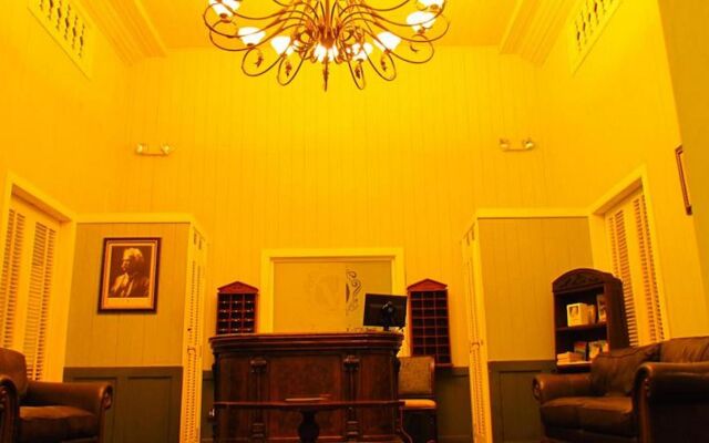 Hotel Victoriano