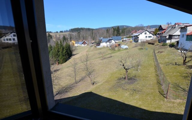 Quaint Apartment in Rokytnice nad Jizerou With Valley View