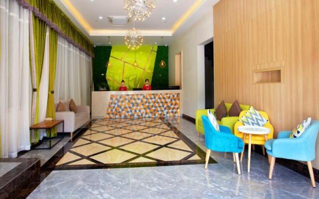 Vatica Hangzhou Xiasha Media College Hotel