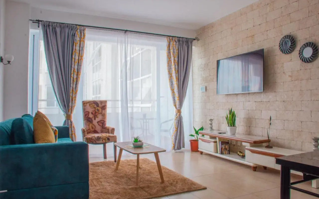 LUXE, ELEGANT 1BR IN KILIMANI STRONG WIFI With pool