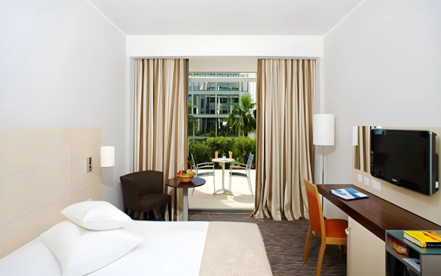 Valamar Lacroma Hotel