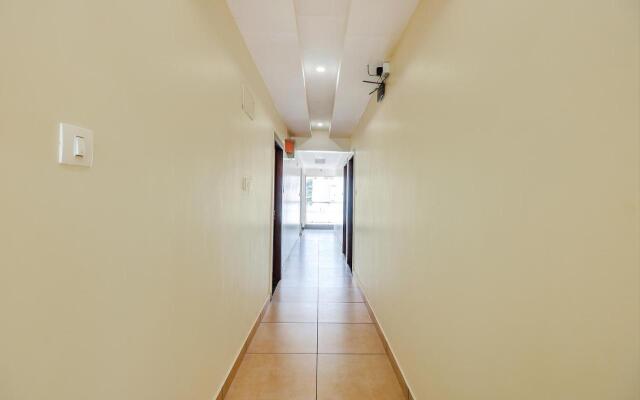 FabHotel Green Park Residency