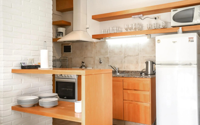Valeria House Apart