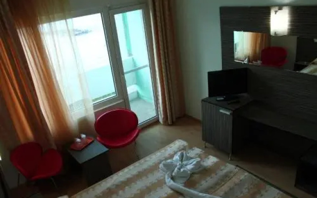 Hotel Capitol