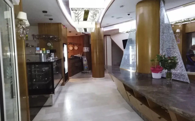 Nova Hotel