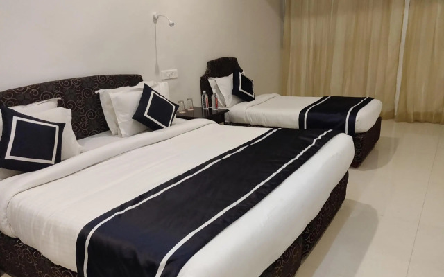 Chandra Inn