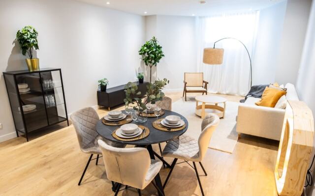 Souterrain 2BR Serviced Apartment