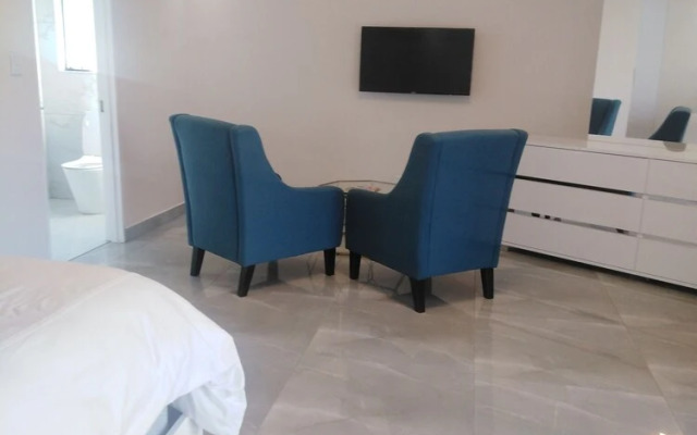 Louisville Guest Lodge