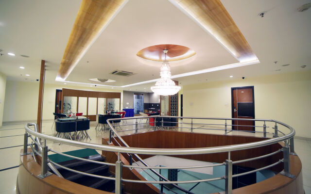 FabHotel Majestica Inn Hitech City