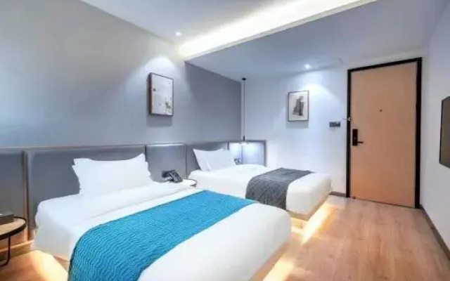 Fuhua Hotel (Dongxing Port)