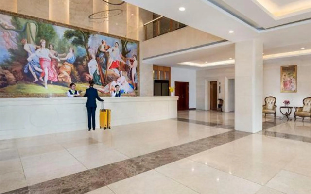 Vienna Classic Hotel  (Langfang Cancer Hospital International Convention and Exhibition Center)